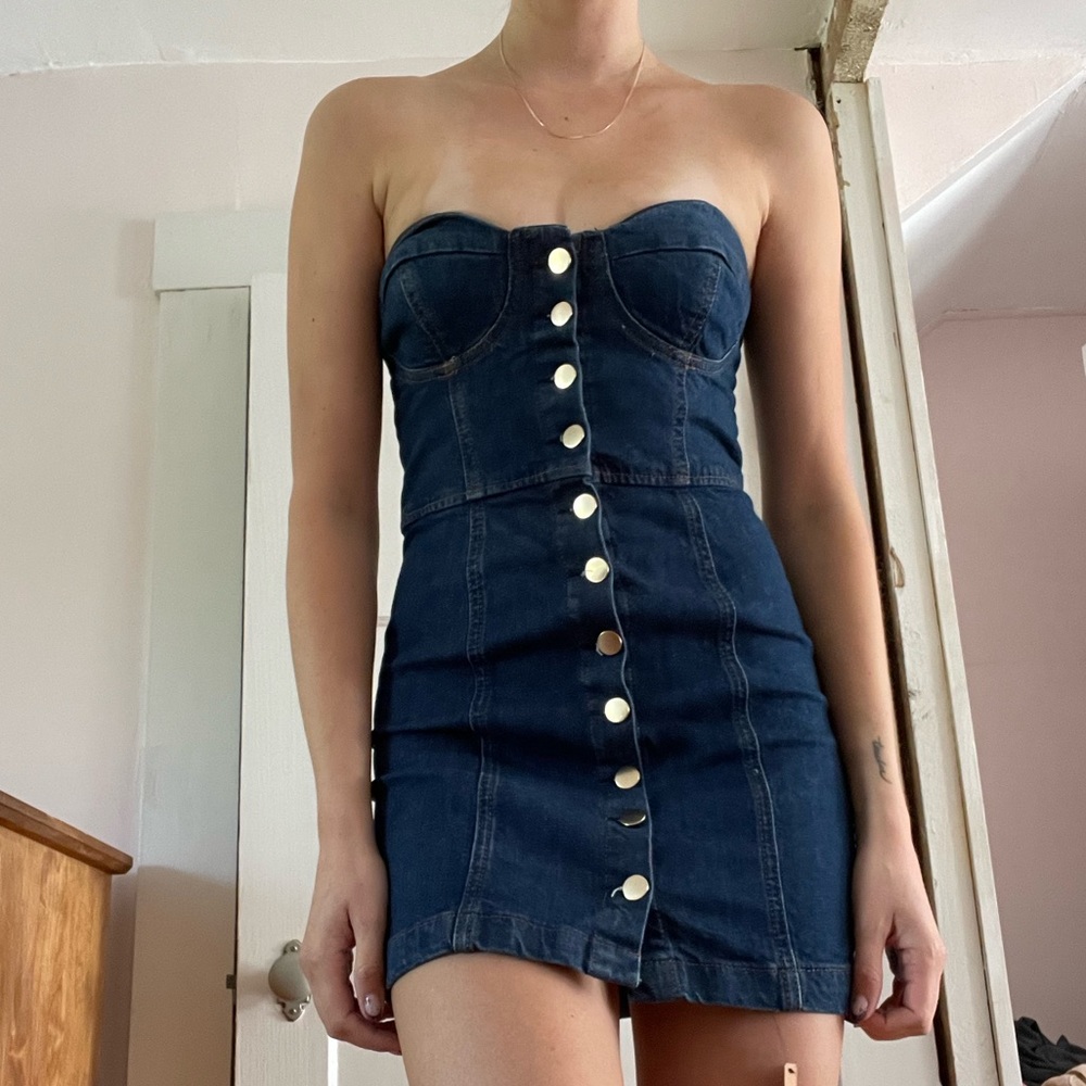 NET size 0 denim Reformation dress